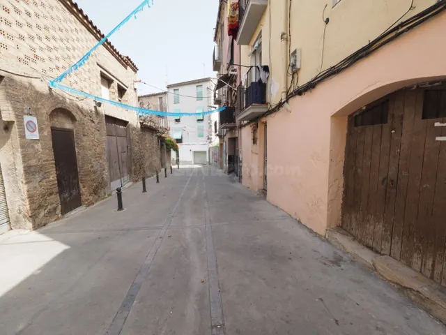 SE VENDE LOCAL COMERCIAL DE 48M2 EN MANRESA, ZONA ESCODINES - foto 2