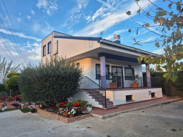 Finca rústica 3 habitaciones 170m² en venta - Casco Históric