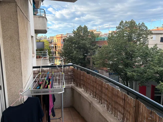 AMPLIO PISO DE 4 habitaciones Y DOS BALCONES EN RIERA MIRÓ, REUS — 41