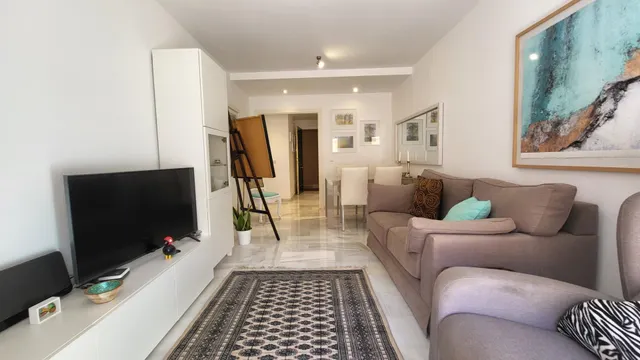 Piso en el centro de San Pedro Alcantara de 2 habitaciones y 2 baños, REFORMADO Y CON GARAJE — 18