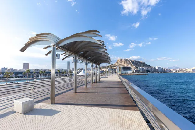APARTAMENTOS EN ALICANTE CIUDAD — 14