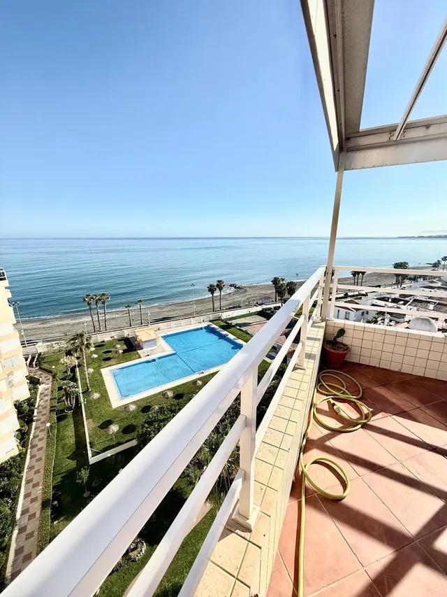 Exclusivo Ático en Playa Mezquitilla - Septiembre a Junio — 19