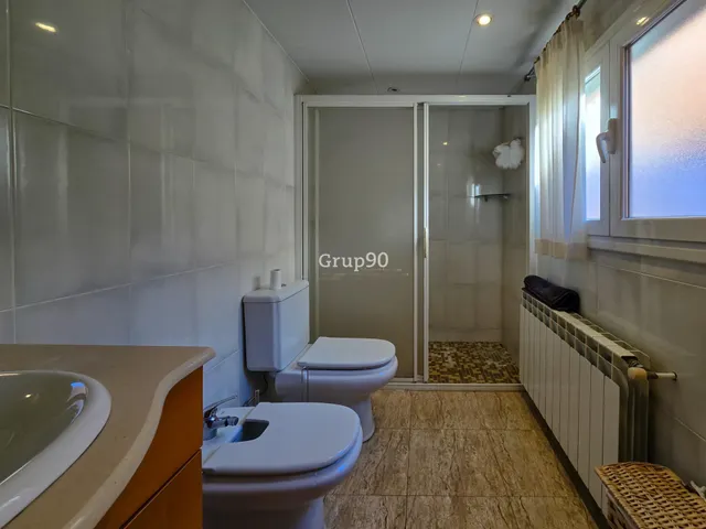 CASA EN VENTA EN ALPICAT – CARRER LLEIDA — 28