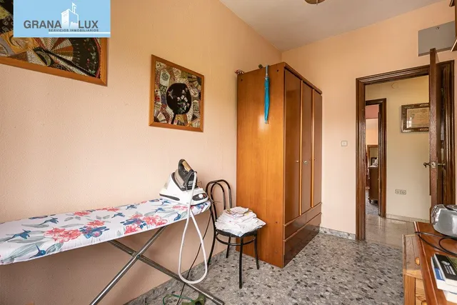 Armilla — 16