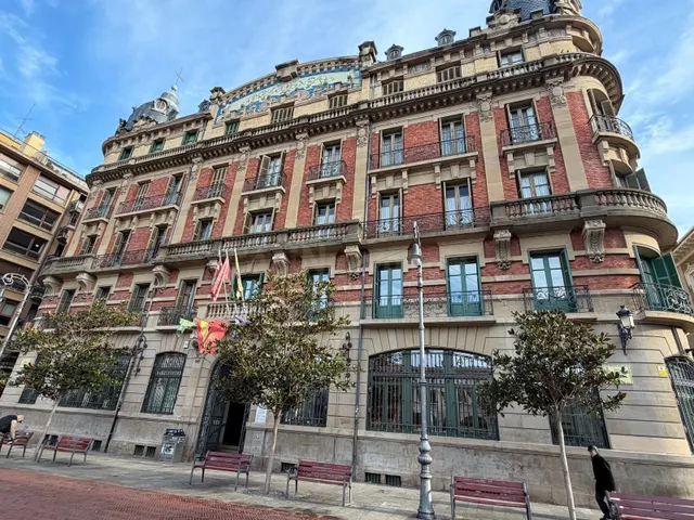 Local venta en Casco Antiguo de Pamplona - foto 4