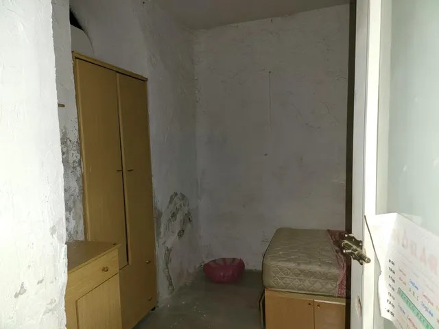 CASA CON TERRENO EN BENIAJAN, MURCIA. — 6