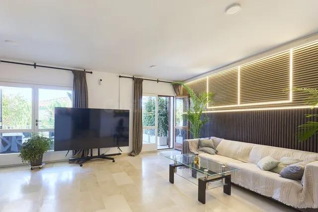 Adosado 6 habitaciones 235m² en venta - Marbella - foto 3
