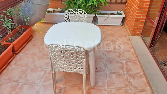 Loft-estudio en una calle muy tranquila de BURJASSOT - foto 5