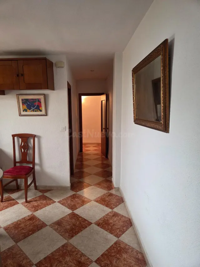 Piso de 4 habitaciones con ascensor y terrazas en Santa Rosa - foto 3