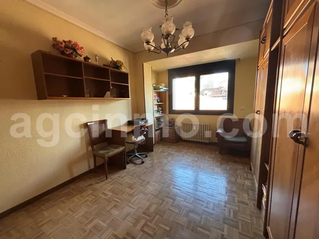 Piso amplio y luminoso en venta Valladolid centro — 23