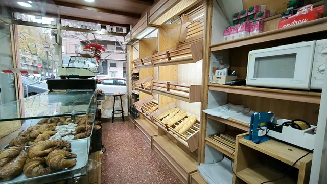 TRASPASO CON VENTA LOCAL — 5