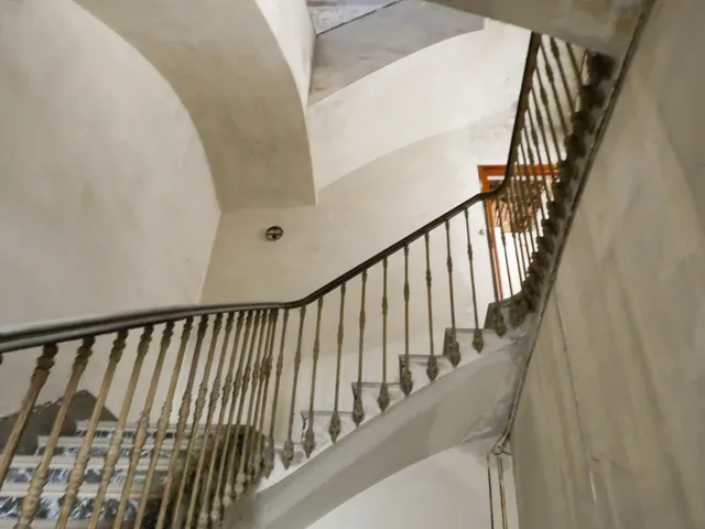 PALACETE HISTÓRICO DE 1900 EN EL CENTRO DE ALBERIC – 14 habitaciones, JARDINES Y GRAN POTENCIAL — 17