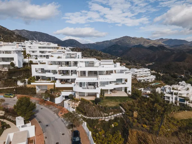 Ático Dúplex 3 habitaciones 158m² en venta - Ojen pueblo - foto 2