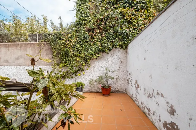 Casa con terraza, jardín y amplios espacios — 27