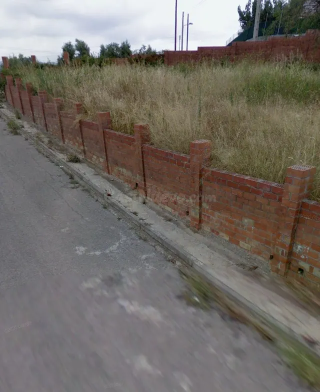 PARCELA LLANA EN BUENA URBANIZACIÓN - foto 4