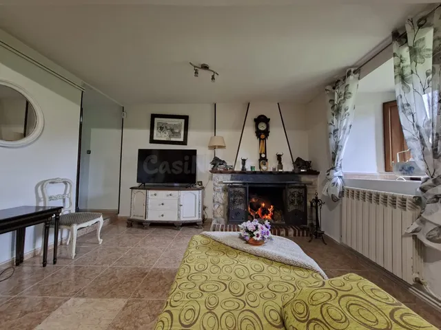 VIVIENDA CON AMPLIOS ESPACIOS Y ENTORNO NATURAL EN EL VALLE  - foto 4