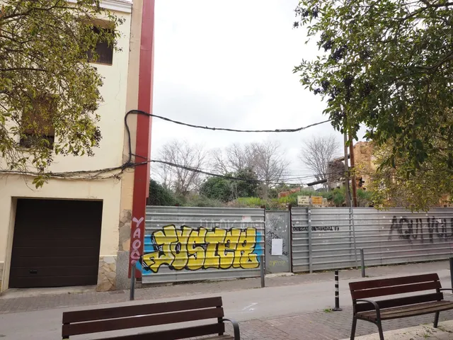 SE VENDE TERRENO URBANO EN PIERA — 7