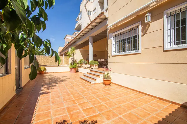 Adosado en planta baja travalón — 9