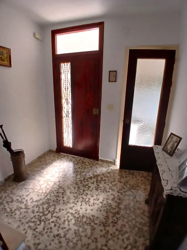 Una casa con encanto, espacio y todo el potencial para convertirse en tu hogar. — 6