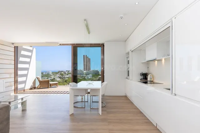 Hogar de Ensueño en Las Colinas Golf – Ático Exclusivo con T - foto 4