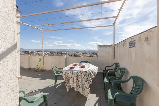 Piso de 3 habitaciones sin ascensor en venta en Peligros — 32