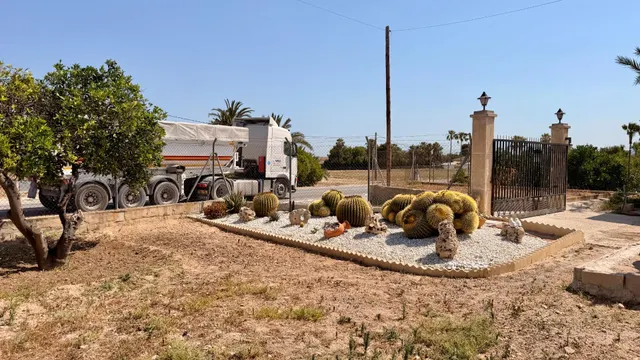 OPORTUNIDAD CERCANO AL CASCO URBANO — 26