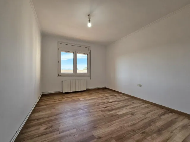 Piso de 4 habitaciones más trastero — 13