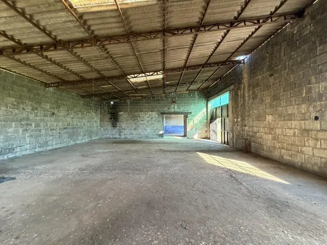 Venta finca urbana en Villaverde en Ponferrada — 14