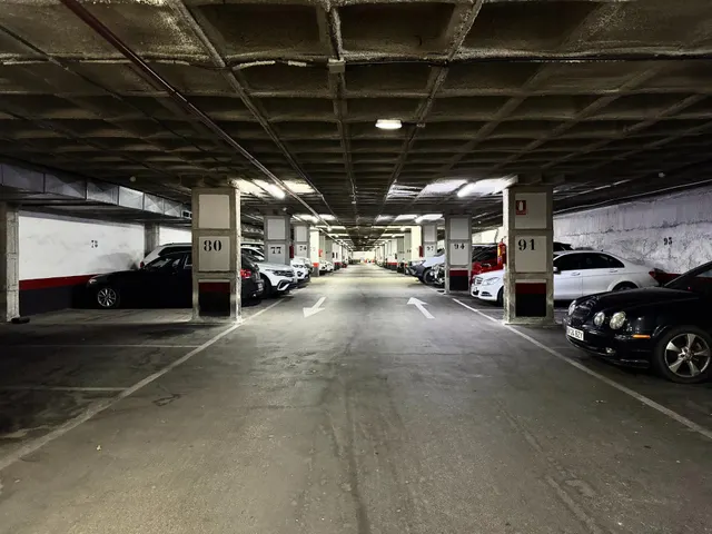 Se alquila piso de 2 dormitorios con increible terraza de 100m2 — 40