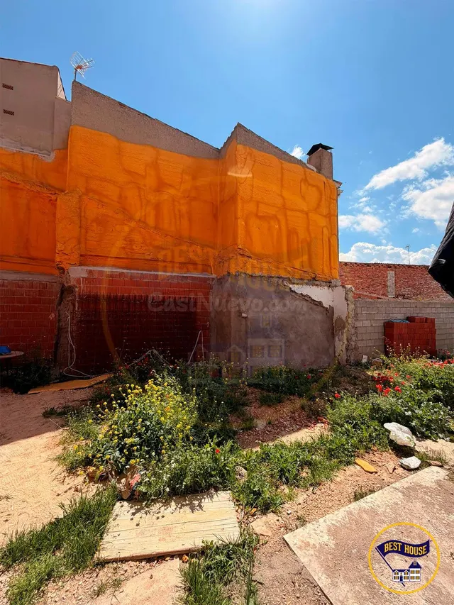 TERRENO URBANO EN VENTA EN LOS HINOJOSOS — 15