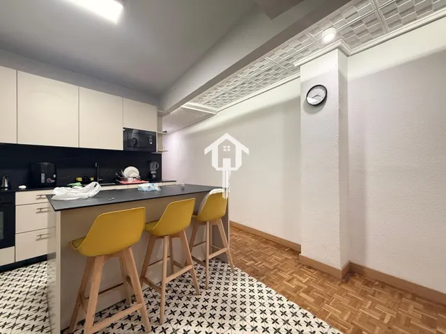 ESPECTACULAR PISO DE 138M2 CON 4 habitaciones Y ASCENSOR EN  - foto 4
