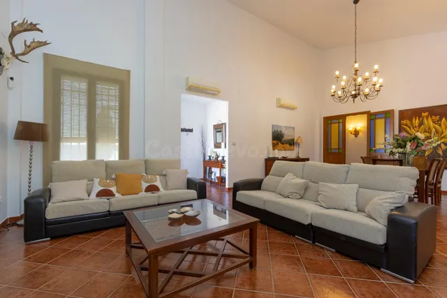 Espectacular chalet independiente en Nueva Jarilla (La Rinconada) — 10