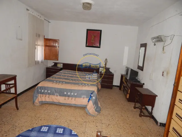 OPORTUNIDAD AMPLIA VIVIENDA A LA VENTA EN COCENTAINA (ALICANTE) — 29