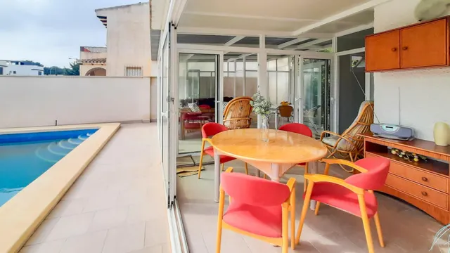 Cuidado chalet en Playa Honda, con piscina y garaje — 6