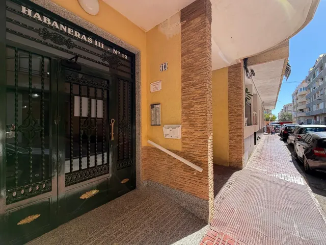 Apartamento 2 habitaciones 65m² en venta - Estacion de autobuses — 42