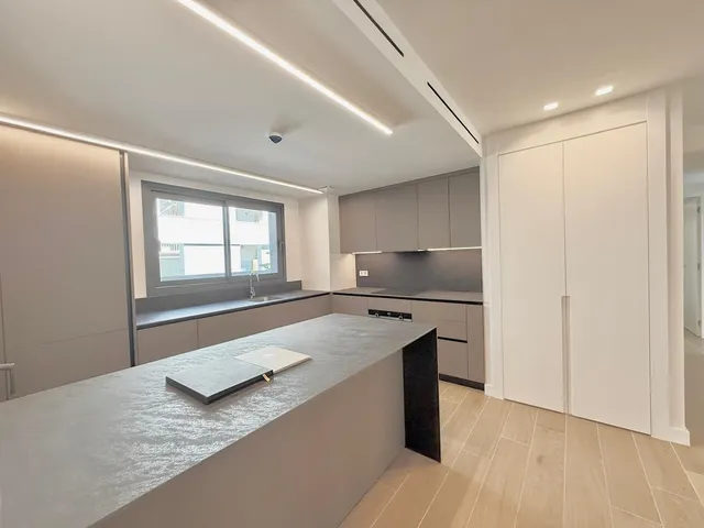 Apartamento 3 habitaciones 129m² en venta - Centro — 7