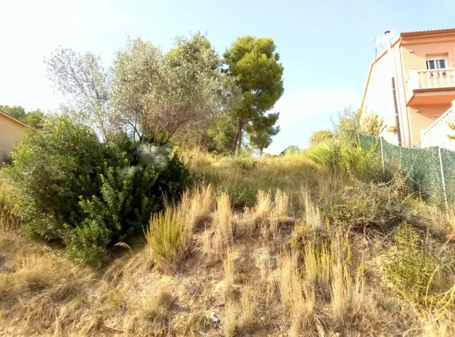 TERRENO CON ESTUPENDAS VISTAS EN ESPARRAGUERA A 30' DE BARCELONA — 12
