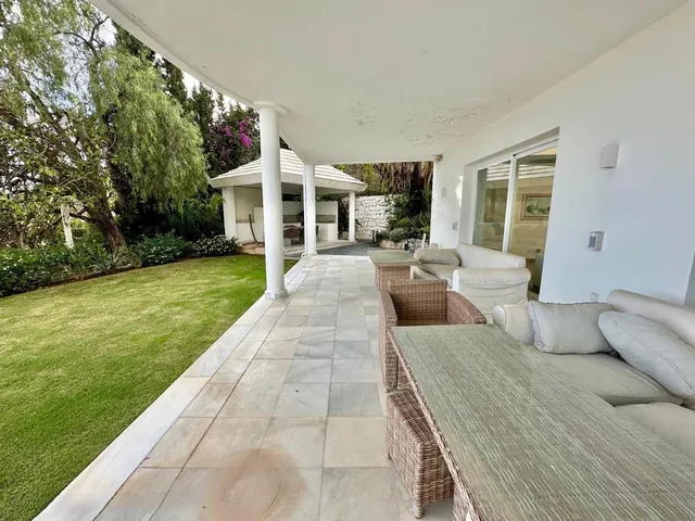 Chalet 4 habitaciones 350m² en venta - El Madroñal — 25
