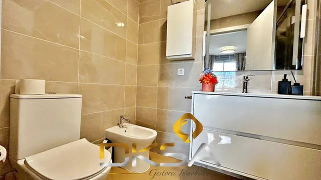 103 m2, jardín, garaje y trastero a un paso de la playa — 12