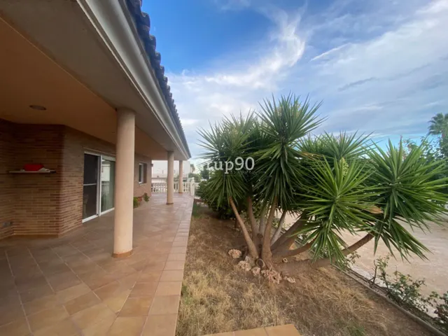 Espectacular chalet en la mejor zona del municipio — 13