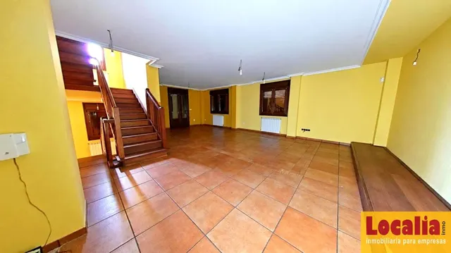 Chalet: amplitud, luz y carácter junto a la costa cántabra — 17