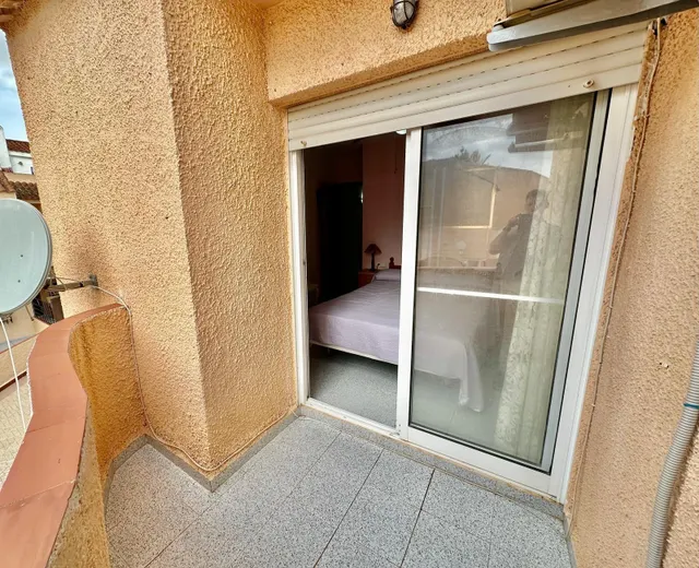 SE VENDE ADOSADO EN LOS NAREJOS, DOS habitaciones Y DOS ASEOS — 7