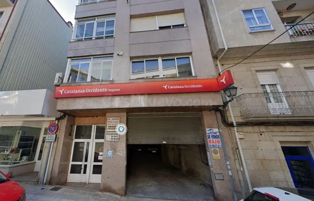 Se vende piso OKUPA en O CarballiÑ±o (Ourense). - foto 3