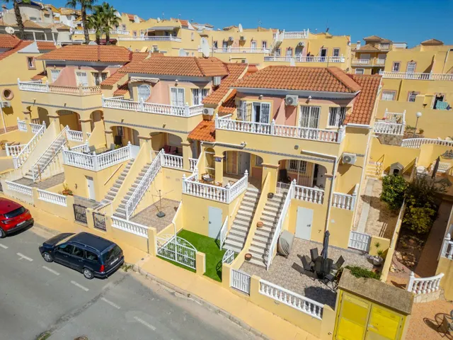 Acogedor adosado reformado en Orihuela Costa — 39