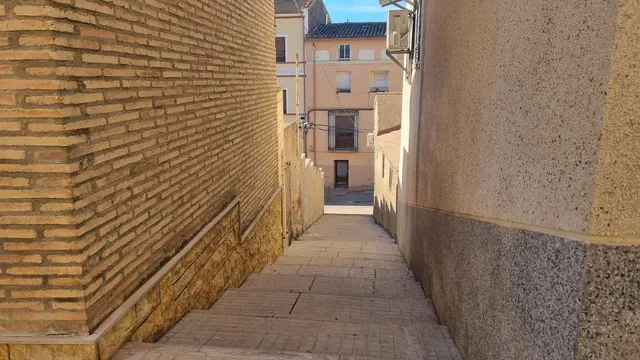 CASA PARA REFORMAR EN GALLUR. ZARAGOZA — 2