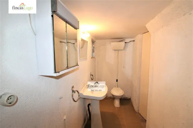2 CASAS DE PIEDRA EN O CORGO — 31