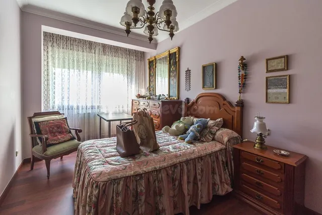 ¡Amplio Piso Reformado en el Corazón de Mugardos! ✨ - foto 5