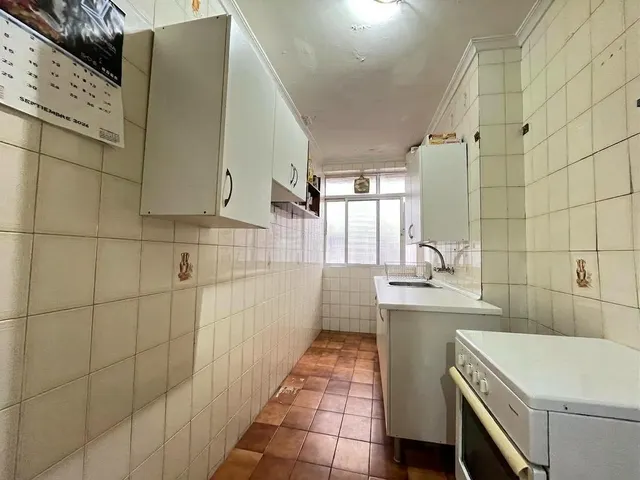 Piso bajo de 3 habitaciones en La Moneda-Dos Hermanas — 13
