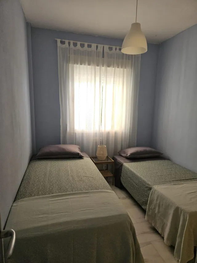 Acogedor Piso en Añoreta Baja, Rincón de la Victoria - ALQUILER DE TEMPORADA — 11