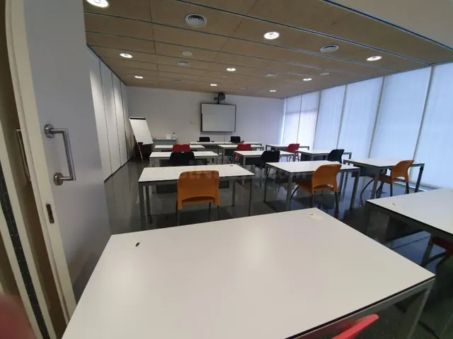 Oficina 73m² en alquiler - Tarazona - foto 3